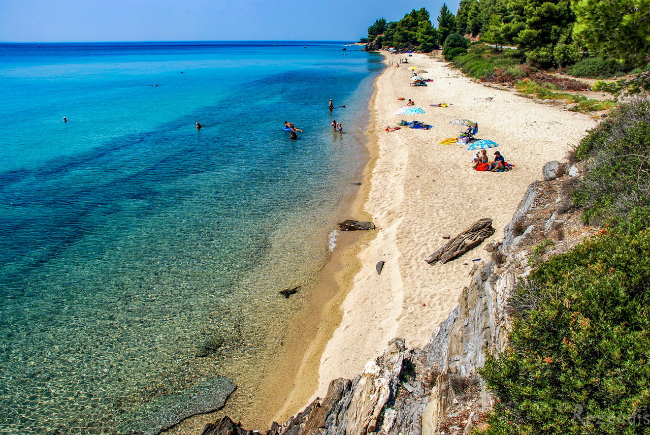  Tripotamos beach Sithonia 
